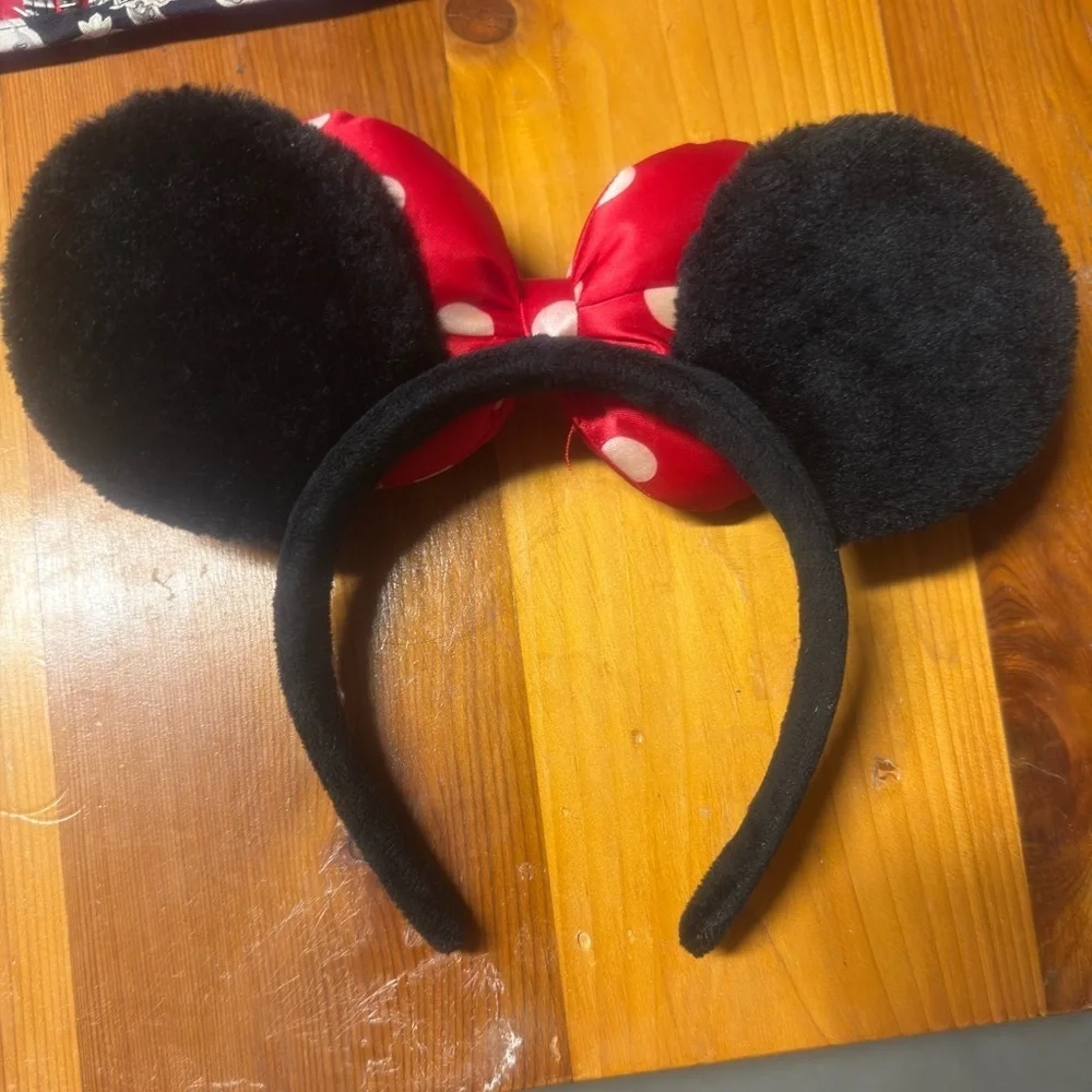 Disney Parks Minnie Mouse Ears Black Red EUC